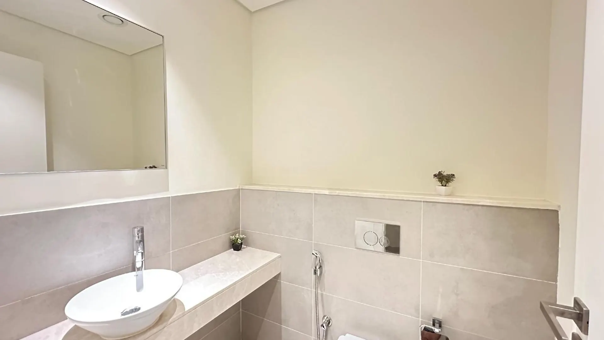 Stylish 1-Bedroom Apartment In Dubai Silicon Oasis - By Alphatel Vacations